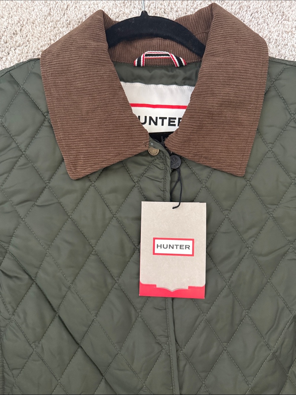 Hunter Quilted Olive Green Rachel jacket with Brown Corduroy Collar - Picture 2 of 10